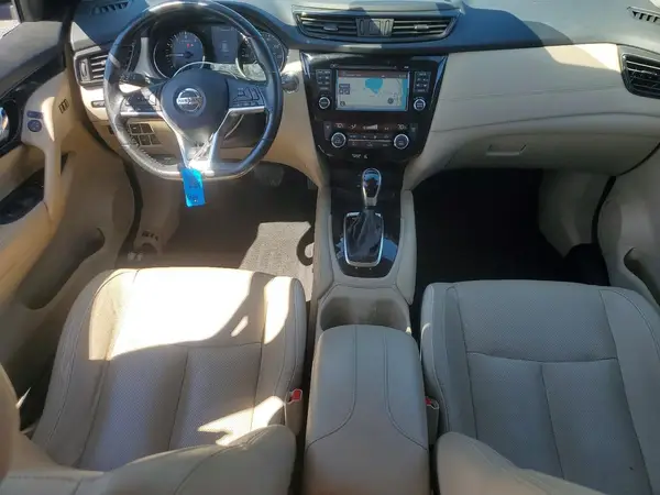 JN8AT2MV1HW028187 2017 NISSAN ROGUE - Image 8
