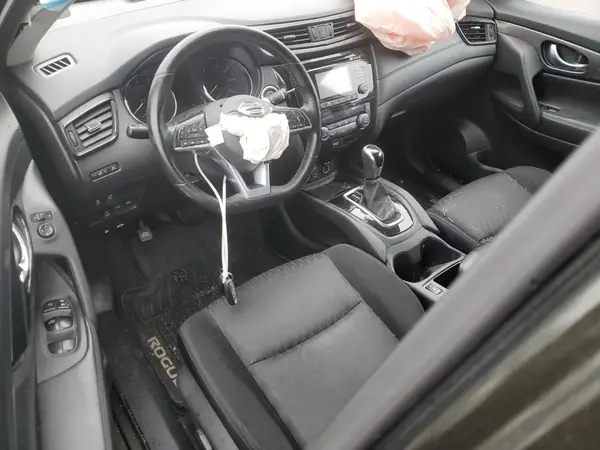 JN8AT2MV1HW028397 2017 NISSAN ROGUE - Image 8