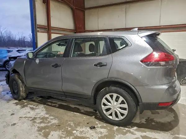 JN8AT2MV1HW251152 2017 NISSAN ROGUE - Image 2
