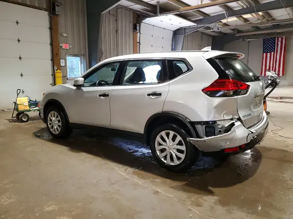 JN8AT2MV1HW254004 2017 NISSAN ROGUE - Image 2