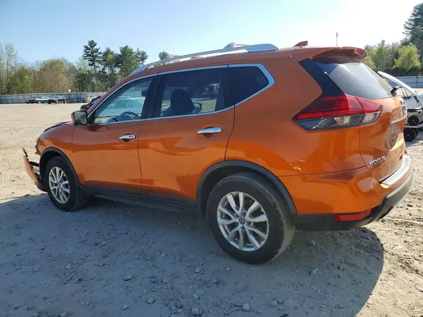 JN8AT2MV1HW256657 2017 NISSAN ROGUE - Image 2