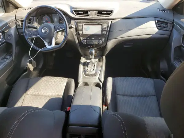 JN8AT2MV1HW256657 2017 NISSAN ROGUE - Image 8