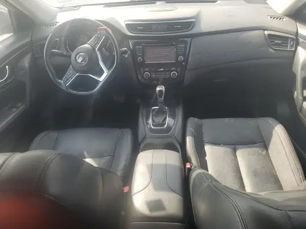 JN8AT2MV1HW258411 2017 NISSAN ROGUE - Image 8