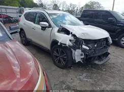 JN8AT2MV1HW258571 2017 NISSAN ROGUE