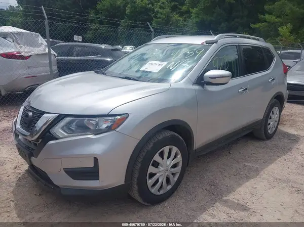 JN8AT2MV1HW262197 2017 NISSAN ROGUE - Image 2