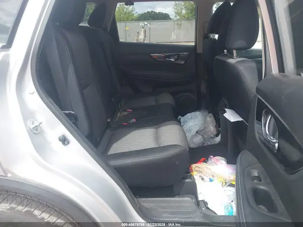 JN8AT2MV1HW262197 2017 NISSAN ROGUE - Image 8