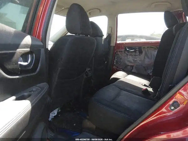 JN8AT2MV1HW265584 2017 NISSAN ROGUE - Image 8