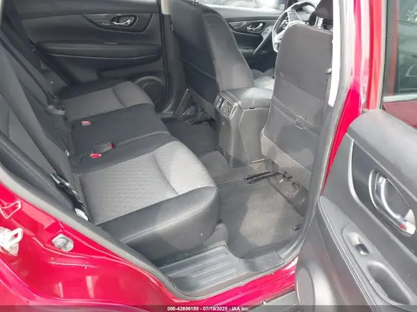 JN8AT2MV1HW265813 2017 NISSAN ROGUE - Image 8