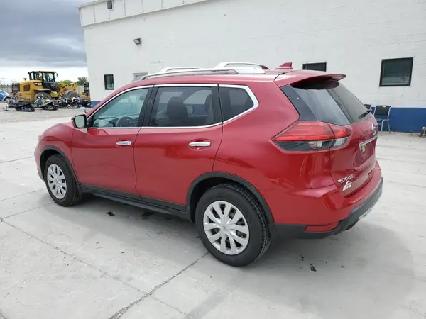 JN8AT2MV1HW266492 2017 NISSAN ROGUE - Image 2