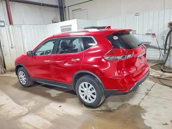 JN8AT2MV1HW267755 2017 NISSAN ROGUE - Image 2