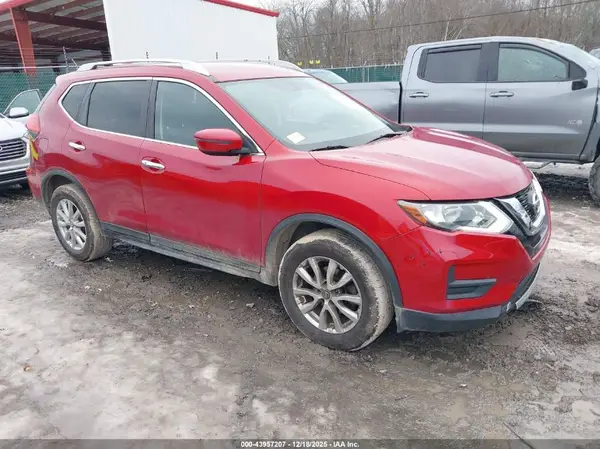 JN8AT2MV1HW267769 2017 NISSAN ROGUE - Image 1