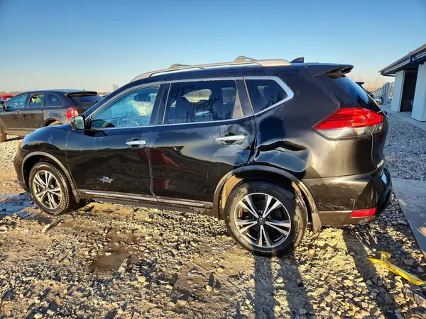 JN8AT2MV1HW269912 2017 NISSAN ROGUE - Image 2