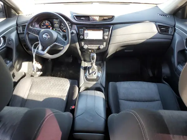 JN8AT2MV1HW271353 2017 NISSAN ROGUE - Image 8