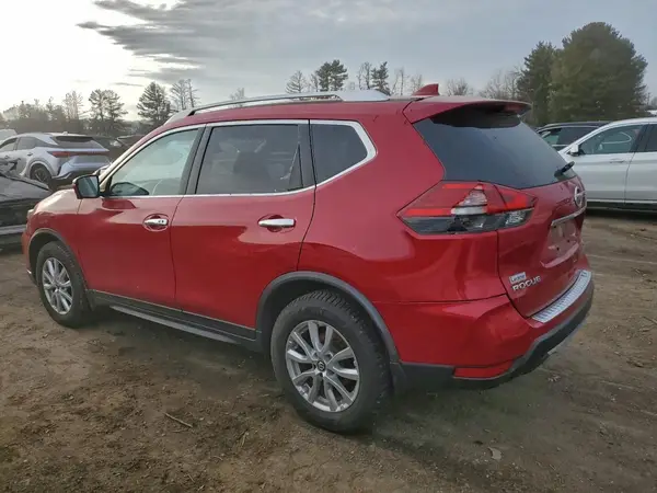 JN8AT2MV1HW272535 2017 NISSAN ROGUE - Image 2