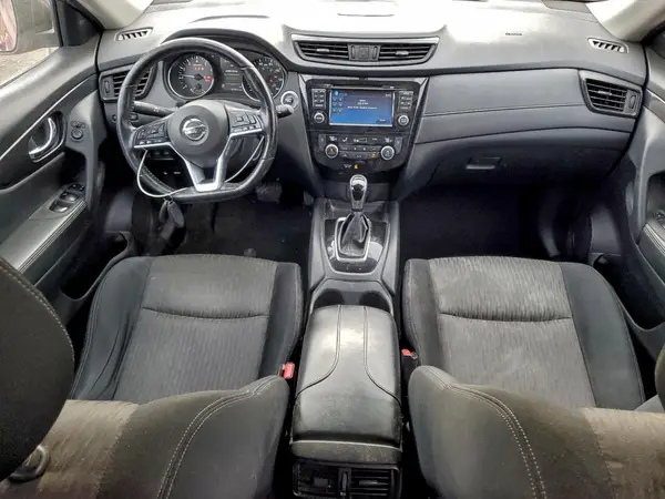 JN8AT2MV1HW272535 2017 NISSAN ROGUE - Image 8