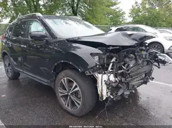 JN8AT2MV1HW272812 2017 NISSAN ROGUE