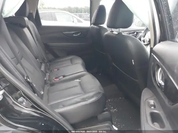 JN8AT2MV1HW272812 2017 NISSAN ROGUE - Image 8