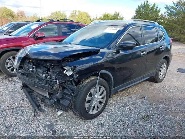 JN8AT2MV1HW275158 2017 NISSAN ROGUE - Image 2