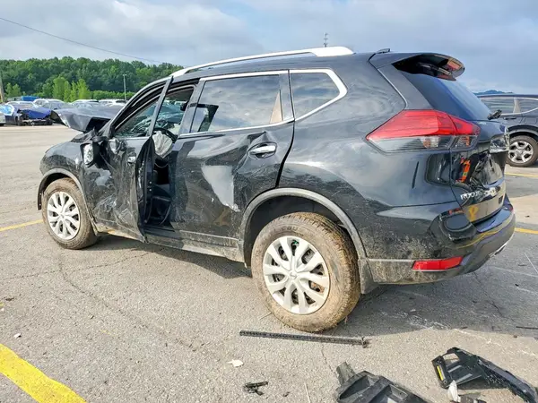 JN8AT2MV1HW275225 2017 NISSAN ROGUE - Image 2