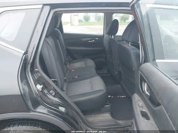 JN8AT2MV1HW275371 2017 NISSAN ROGUE - Image 8