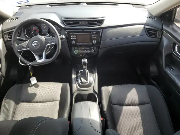 JN8AT2MV1HW275628 2017 NISSAN ROGUE - Image 8