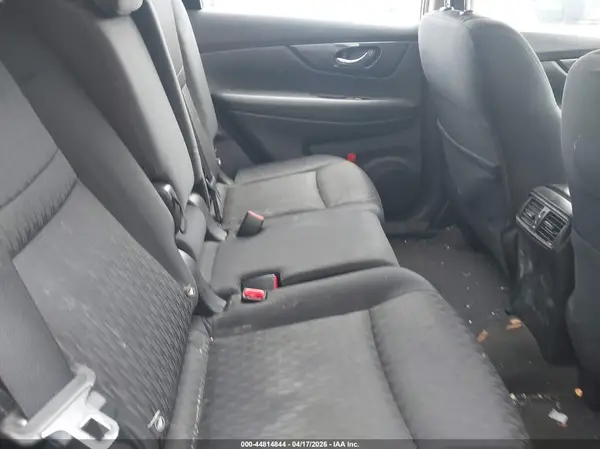 JN8AT2MV1HW278819 2017 NISSAN ROGUE - Image 8