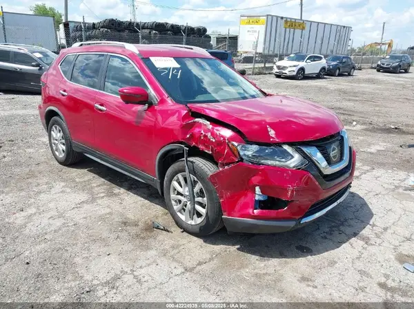 JN8AT2MV1HW280005 2017 NISSAN ROGUE - Image 1
