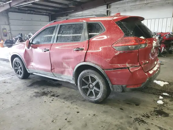 JN8AT2MV1HW284894 2017 NISSAN ROGUE - Image 2