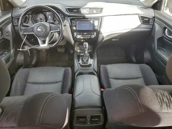 JN8AT2MV1HW285138 2017 NISSAN ROGUE - Image 8