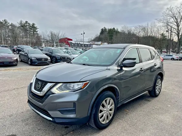 JN8AT2MV1JW300405 2018 NISSAN ROGUE - Image 2