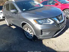 JN8AT2MV1JW301747 2018 NISSAN ROGUE