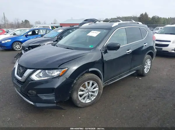 JN8AT2MV1JW307791 2018 NISSAN ROGUE - Image 2