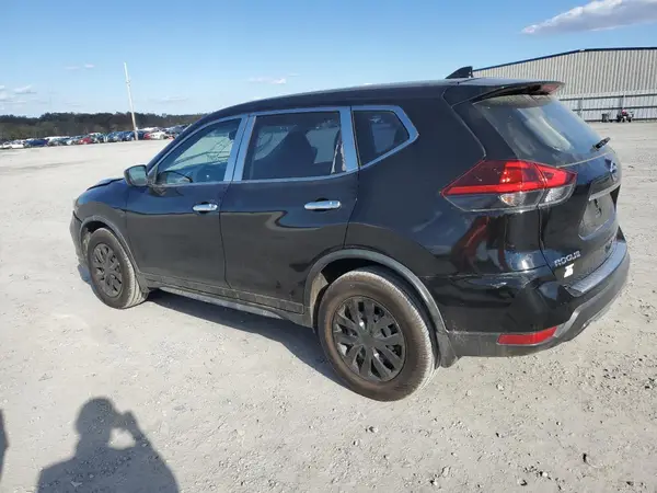 JN8AT2MV1JW309766 2018 NISSAN ROGUE - Image 2