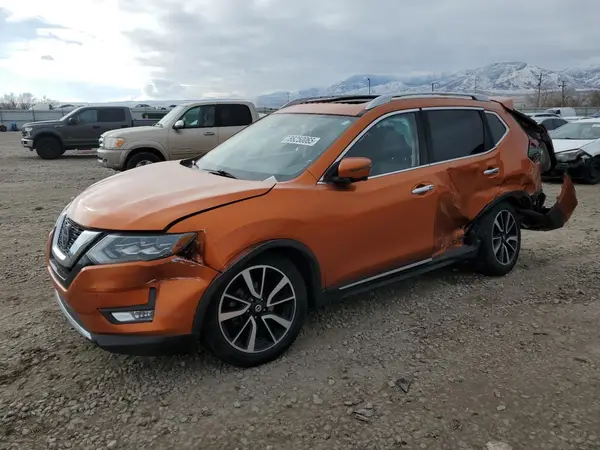 JN8AT2MV1JW315261 2018 NISSAN ROGUE - Image 1