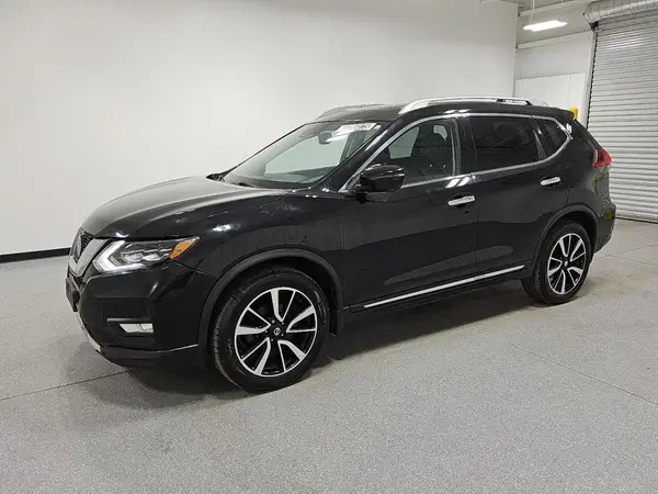 JN8AT2MV1JW315776 2018 NISSAN ROGUE - Image 1