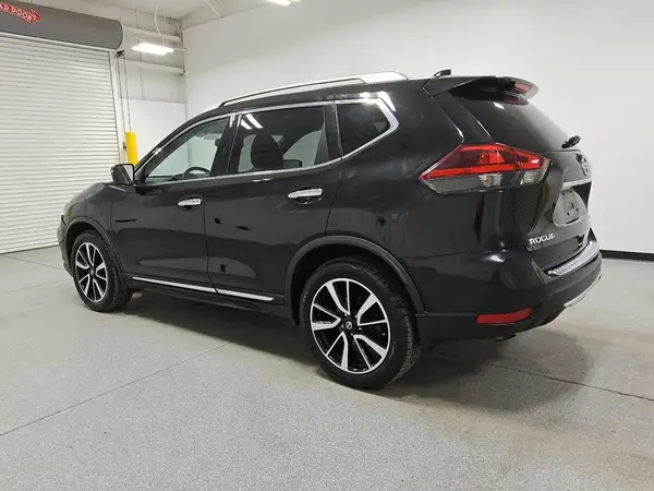 JN8AT2MV1JW315776 2018 NISSAN ROGUE - Image 2