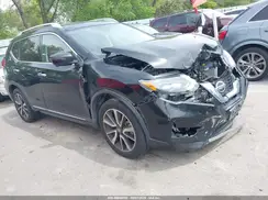 JN8AT2MV1JW317978 2018 NISSAN ROGUE