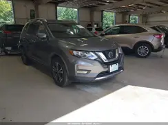 JN8AT2MV1JW318595 2018 NISSAN ROGUE