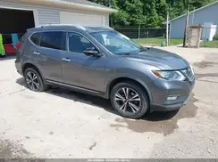 JN8AT2MV1JW318919 2018 NISSAN ROGUE