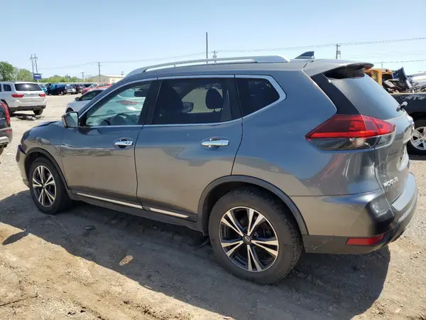 JN8AT2MV1JW319634 2018 NISSAN ROGUE - Image 2