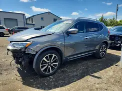 JN8AT2MV1JW319696 2018 NISSAN ROGUE