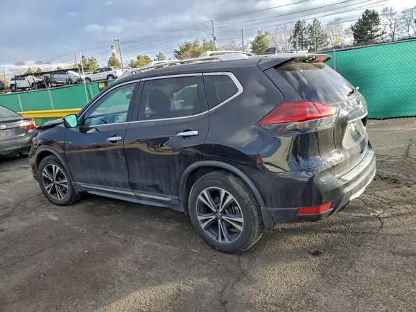 JN8AT2MV1JW319777 2018 NISSAN ROGUE - Image 2