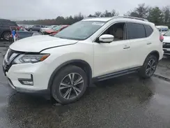 JN8AT2MV1JW320136 2018 NISSAN ROGUE