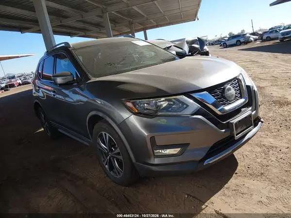 JN8AT2MV1JW320332 2018 NISSAN ROGUE - Image 1