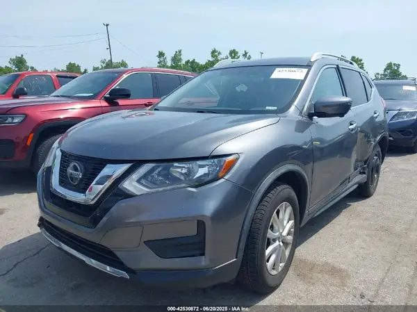 JN8AT2MV1JW321030 2018 NISSAN ROGUE - Image 2