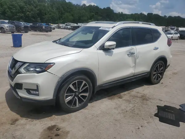 JN8AT2MV1JW323747 2018 NISSAN ROGUE - Image 1