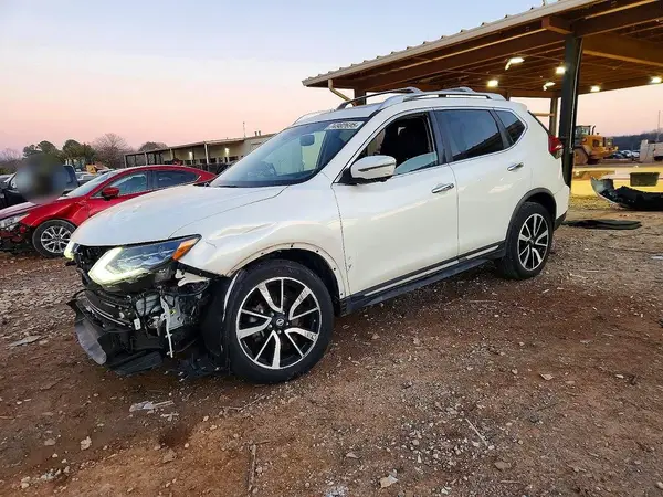 JN8AT2MV1JW326518 2018 NISSAN ROGUE - Image 1