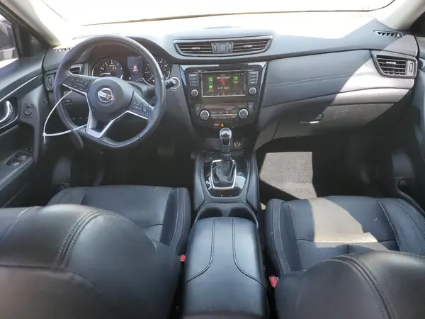JN8AT2MV1JW328947 2018 NISSAN ROGUE - Image 8