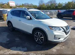 JN8AT2MV1JW341651 2018 NISSAN ROGUE