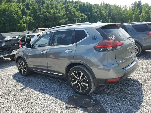 JN8AT2MV1JW341715 2018 NISSAN ROGUE - Image 2